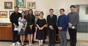 ในวันจันทร์ที่ 5 มกราคม 2569  เข้าพบท่านอธิการบดีมหาวิทยาลัยพะเยา รศ.ดร.สุภกร พงศบางโพธิ์ นำโดย รiศ.ดร.เอกสิทธิ์  วงศ์ราษฎร์ ตำแหน่ง ประธานสภาพนักงาน และคณะกรรมการ เข้าพบเพื่อรายงานผลสำรวจความสุขและความผูกพันธ์ของบุคลากร และเน้นย้ำการดำเนินงาน ITA และ OIT